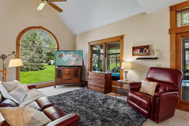 W9304 Ripley Road, Cambridge, WI 53523