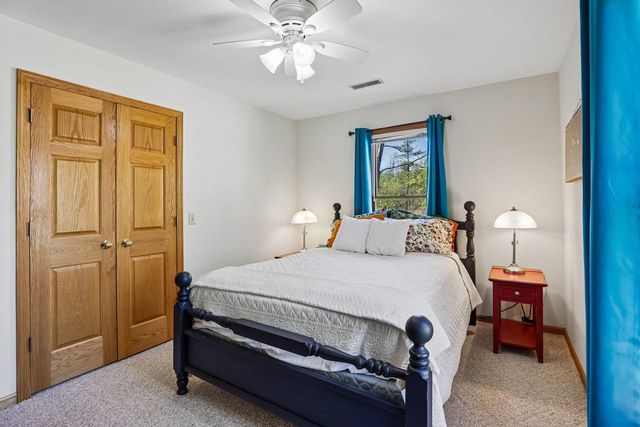 W9304 Ripley Road, Cambridge, WI 53523