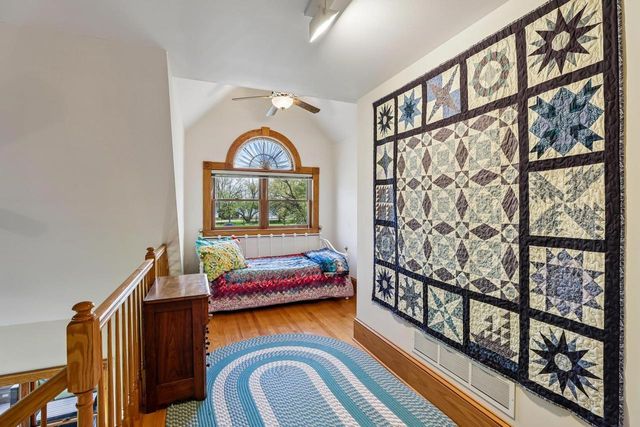 W9304 Ripley Road, Cambridge, WI 53523