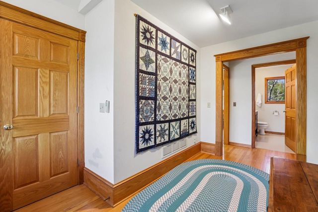 W9304 Ripley Road, Cambridge, WI 53523