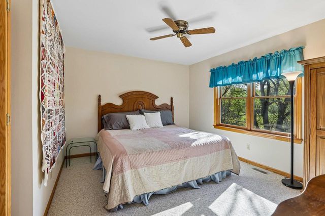 W9304 Ripley Road, Cambridge, WI 53523