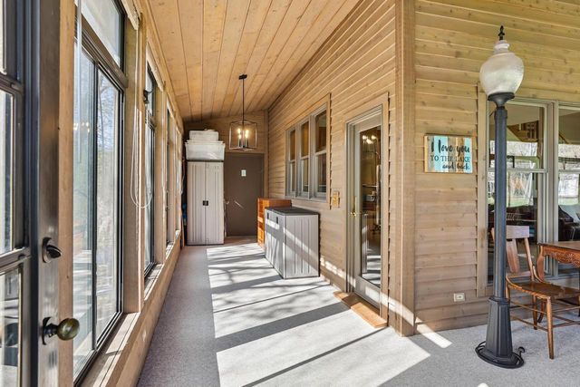W9304 Ripley Road, Cambridge, WI 53523