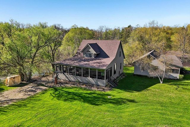 W9304 Ripley Road, Cambridge, WI 53523