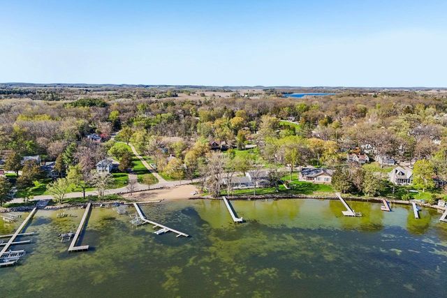 W9304 Ripley Road, Cambridge, WI 53523