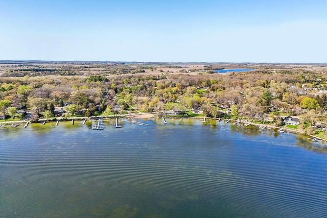 W9304 Ripley Road, Cambridge, WI 53523