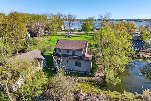 W9304 Ripley Road, Cambridge, WI 53523