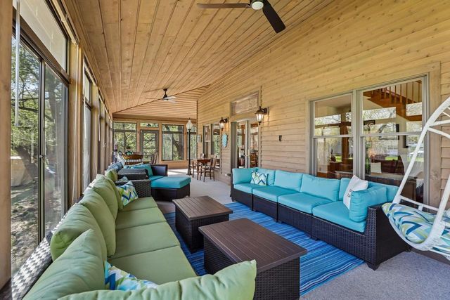 W9304 Ripley Road, Cambridge, WI 53523