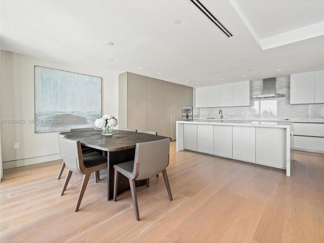 7937 Fisher Island Dr 7937, Miami Beach, FL 33109