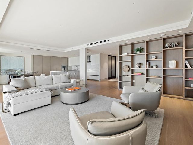 7937 Fisher Island Dr 7937, Miami Beach, FL 33109