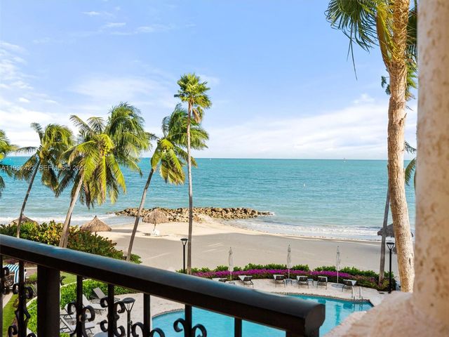 7937 Fisher Island Dr 7937, Miami Beach, FL 33109