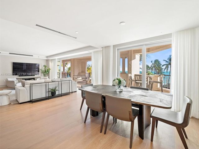 7937 Fisher Island Dr 7937, Miami Beach, FL 33109