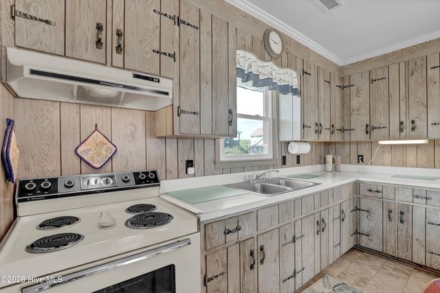 2704 S Shore Drive, Holly Ridge, NC 28445
