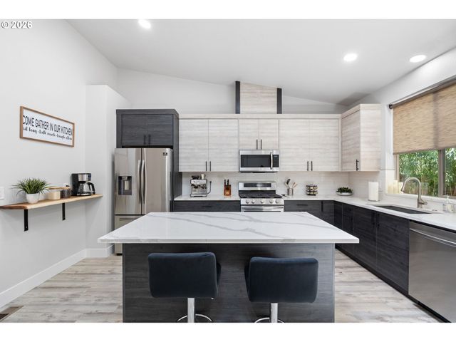 5353 LAKEVIEW Blvd, Lake Oswego, OR 97035