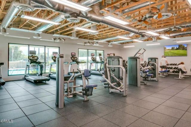 42062 Village 42, Camarillo, CA 93012