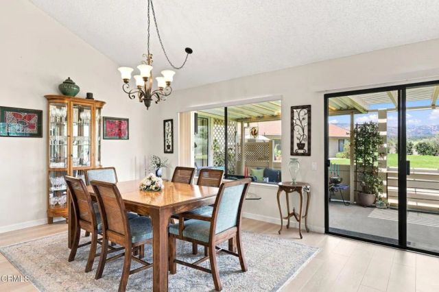 42062 Village 42, Camarillo, CA 93012