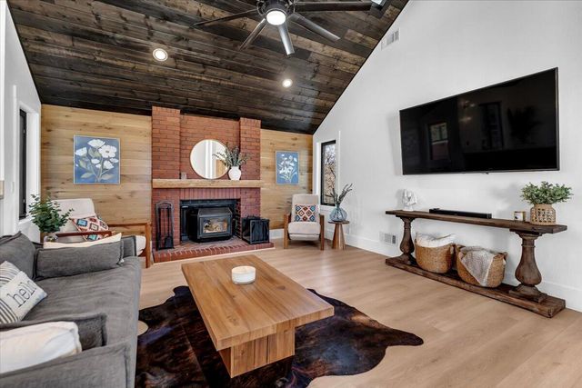 29099 Doveweed Way, Shingletown, CA 96088