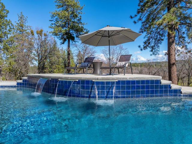 29099 Doveweed Way, Shingletown, CA 96088