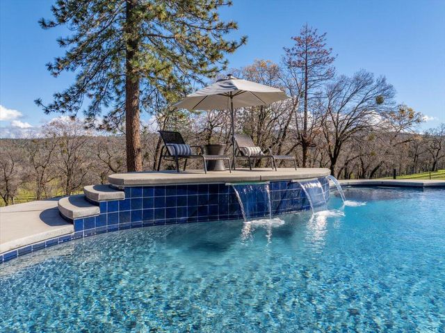 29099 Doveweed Way, Shingletown, CA 96088