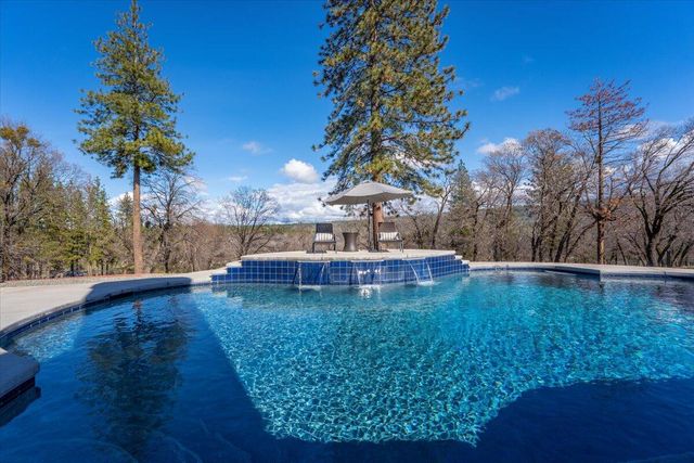 29099 Doveweed Way, Shingletown, CA 96088