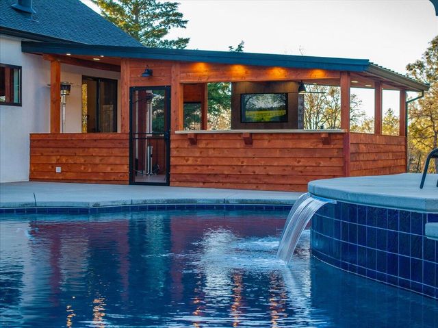 29099 Doveweed Way, Shingletown, CA 96088