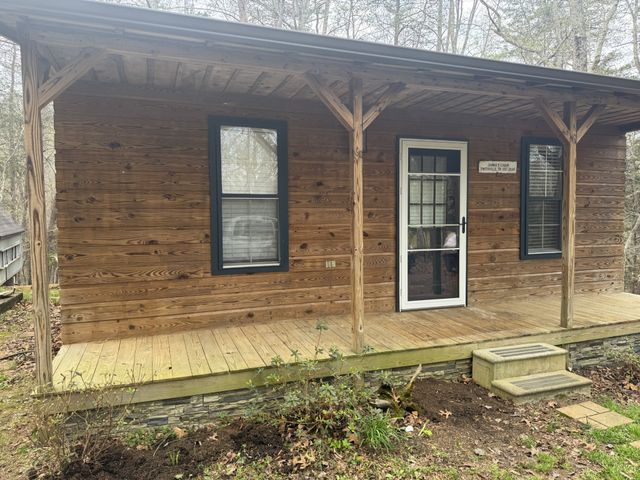 175 Luna Mill Rd, Smithville, TN 37166