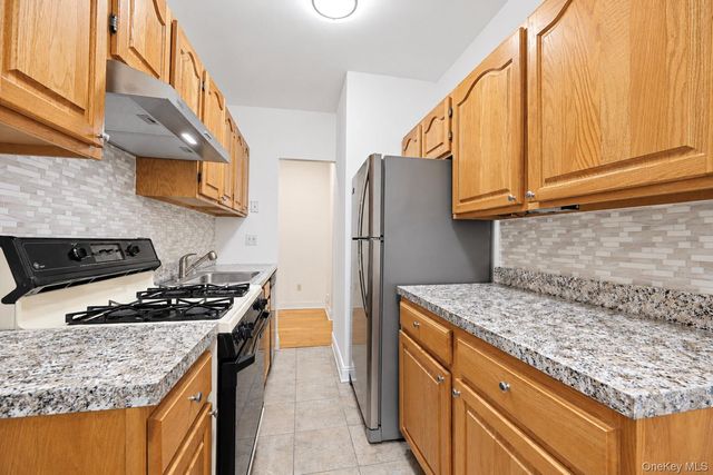 68 E Hartsdale Avenue 4K, Hartsdale, NY 10530