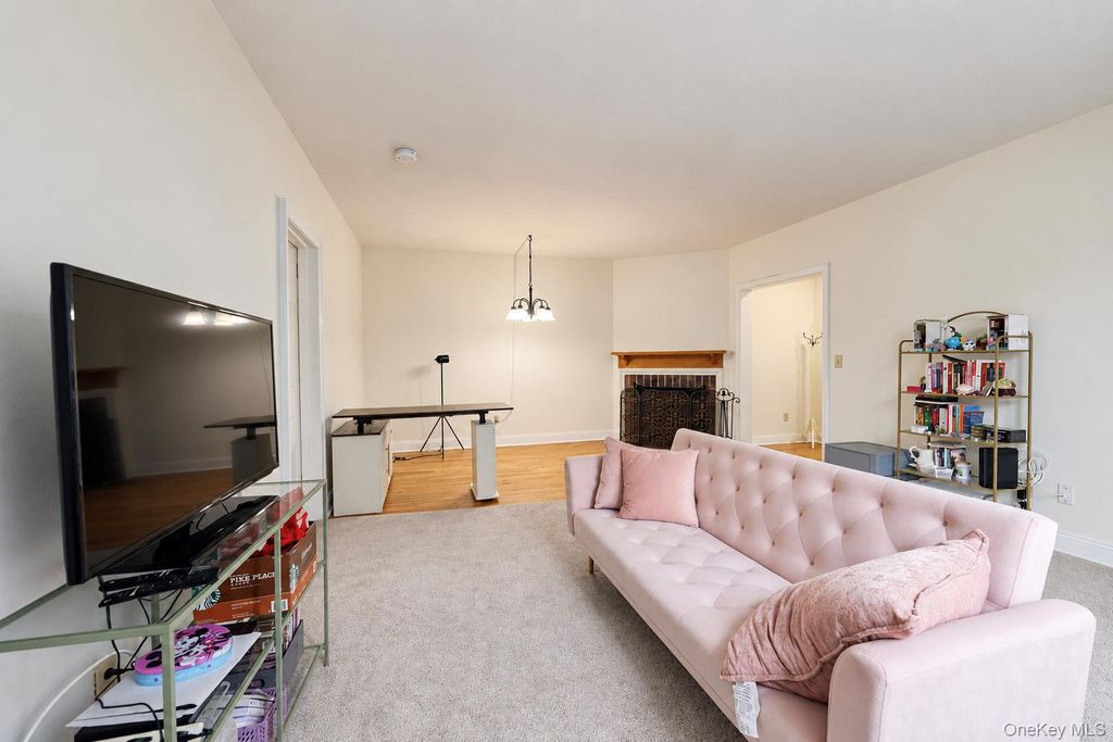 68 E Hartsdale Avenue 4K, Hartsdale, NY 10530 — photo 5