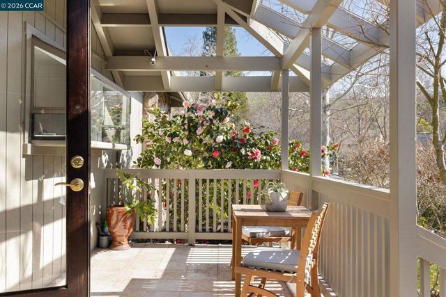 551 551 Blackhawk Club Dr, Danville, CA 94506