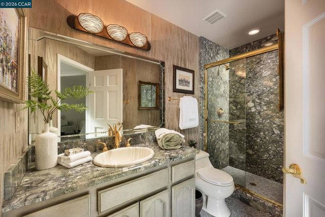 551 551 Blackhawk Club Dr, Danville, CA 94506