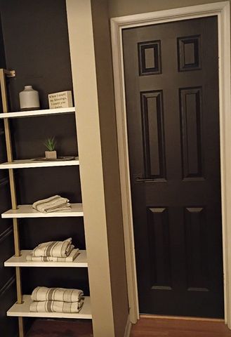 714 N Whitcomb Drive, Palatine, IL 60074