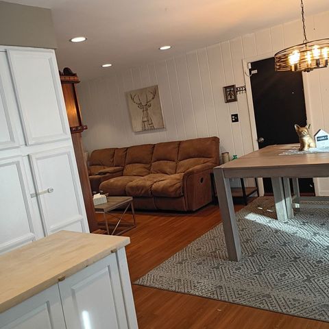 714 N Whitcomb Drive, Palatine, IL 60074