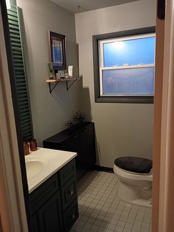 714 N Whitcomb Drive, Palatine, IL 60074