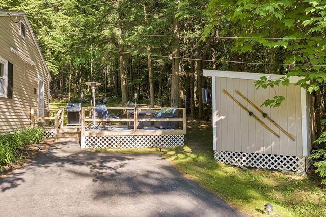 13 Aspen Drive, Tuftonboro, NH 03816
