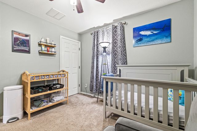 1189 S Casa Grande Avenue, Springfield, MO 65802