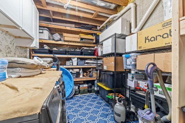 1189 S Casa Grande Avenue, Springfield, MO 65802