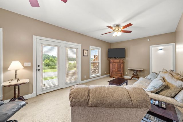 196 Wildlife Road, Dover, TN 37058