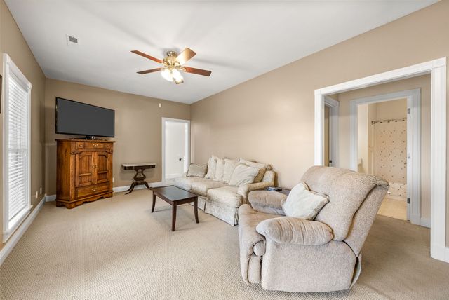 196 Wildlife Road, Dover, TN 37058