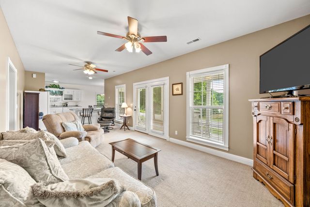 196 Wildlife Road, Dover, TN 37058