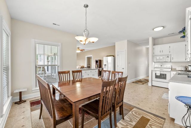 196 Wildlife Road, Dover, TN 37058