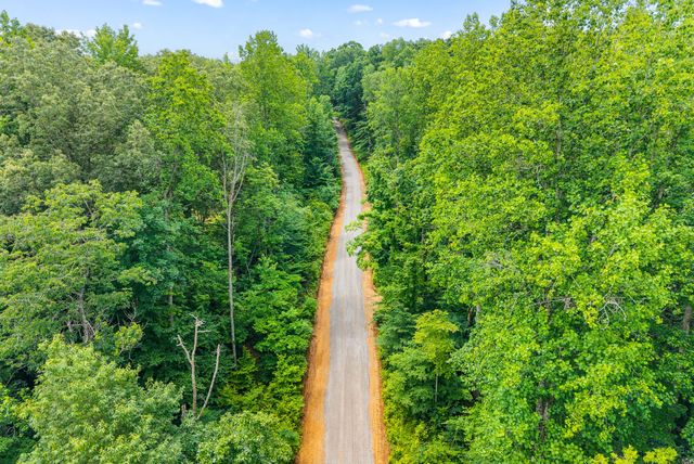 196 Wildlife Road, Dover, TN 37058