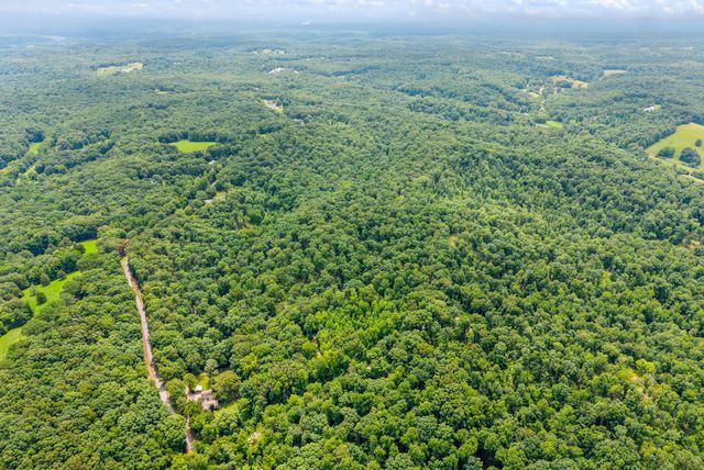 196 Wildlife Road, Dover, TN 37058