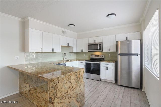 6528 N 17TH Avenue 15, Phoenix, AZ 85015