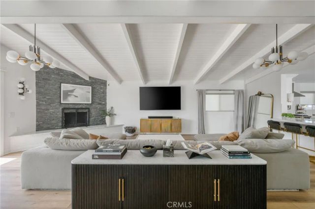 33211 Ocean Hill Drive, Dana Point, CA 92629