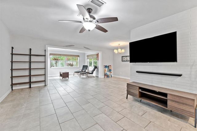 1465 JOEL LANE, Clearwater, FL 33755