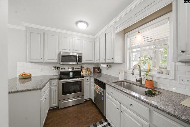 233 Montclaire Circle, West Columbia, SC 29170