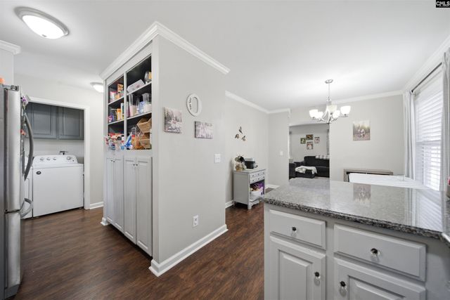 233 Montclaire Circle, West Columbia, SC 29170