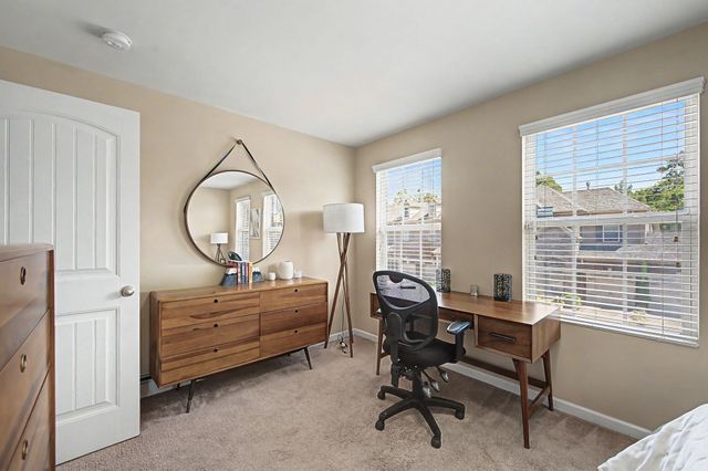 2332 Traemoor Village Pl, Nashville, TN 37209