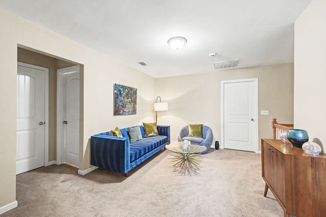 2332 Traemoor Village Pl, Nashville, TN 37209