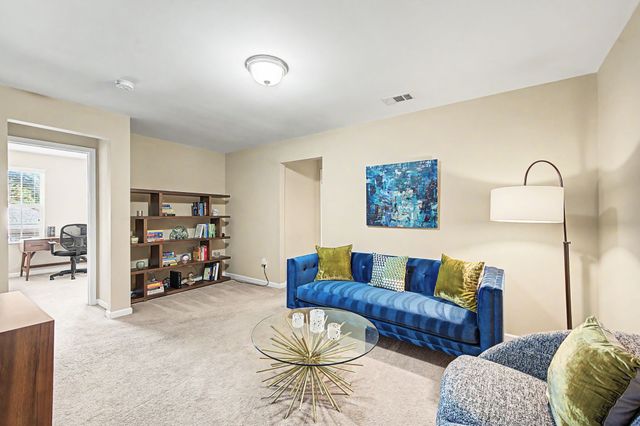 2332 Traemoor Village Pl, Nashville, TN 37209