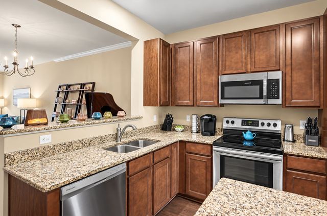 2332 Traemoor Village Pl, Nashville, TN 37209